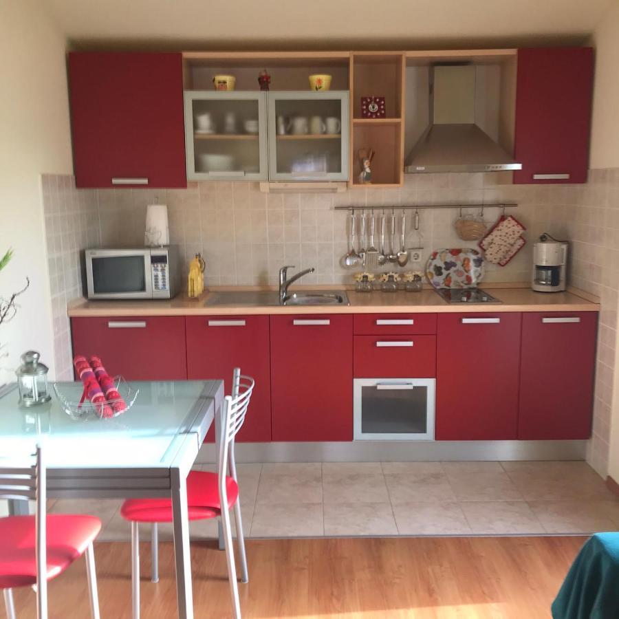 Apartmani Katarina Бол Екстериор снимка