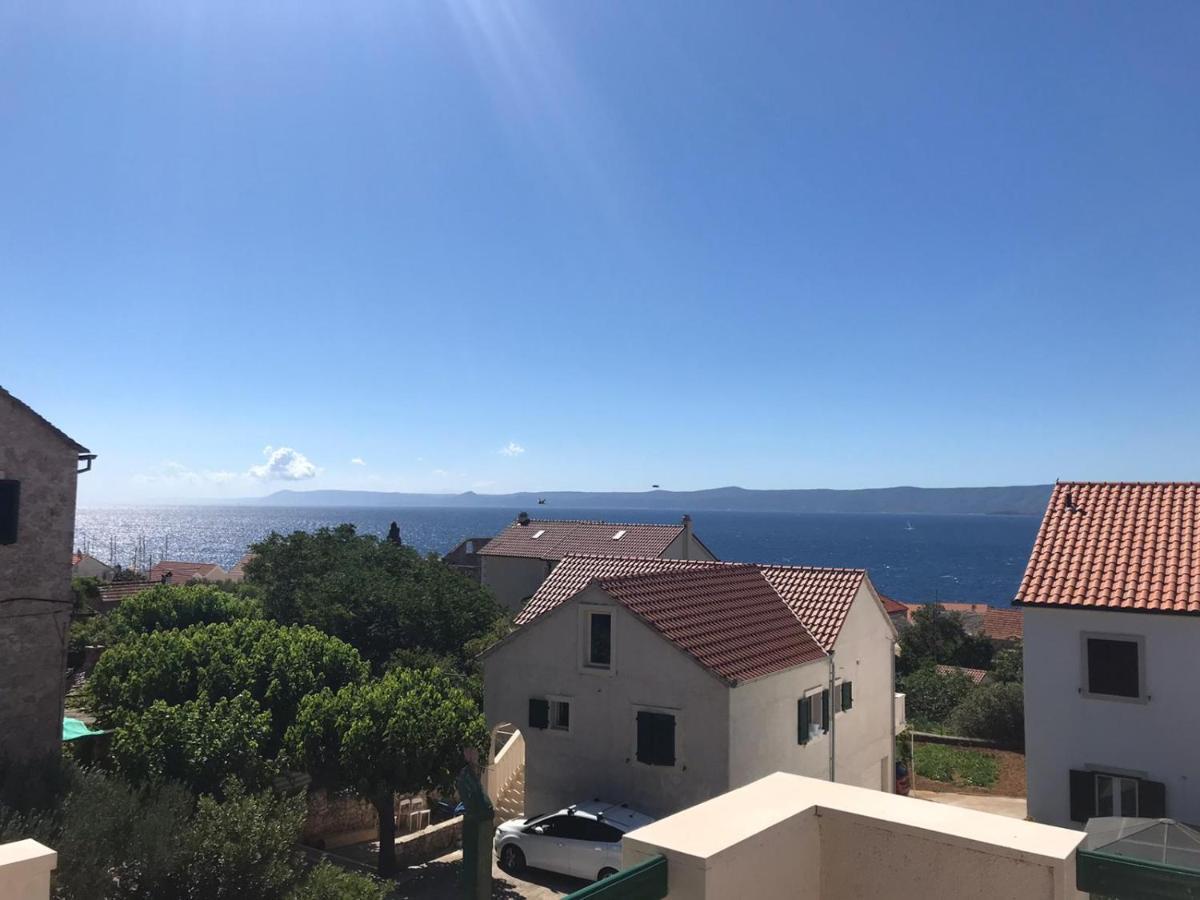 Apartmani Katarina Бол Екстериор снимка