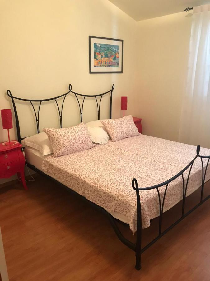 Apartmani Katarina Бол Екстериор снимка